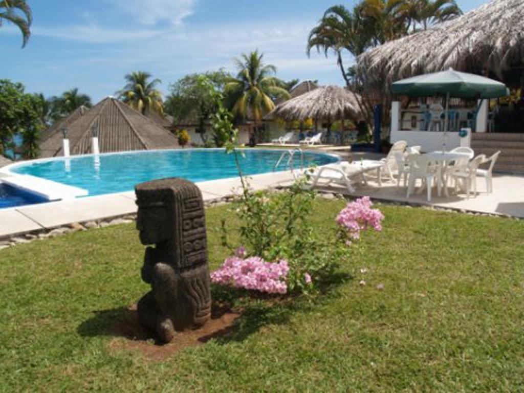 Hotel Maribu Caribe Puerto Limon Exterior photo
