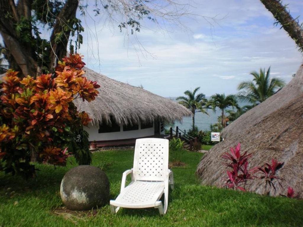Hotel Maribu Caribe Puerto Limon Exterior photo