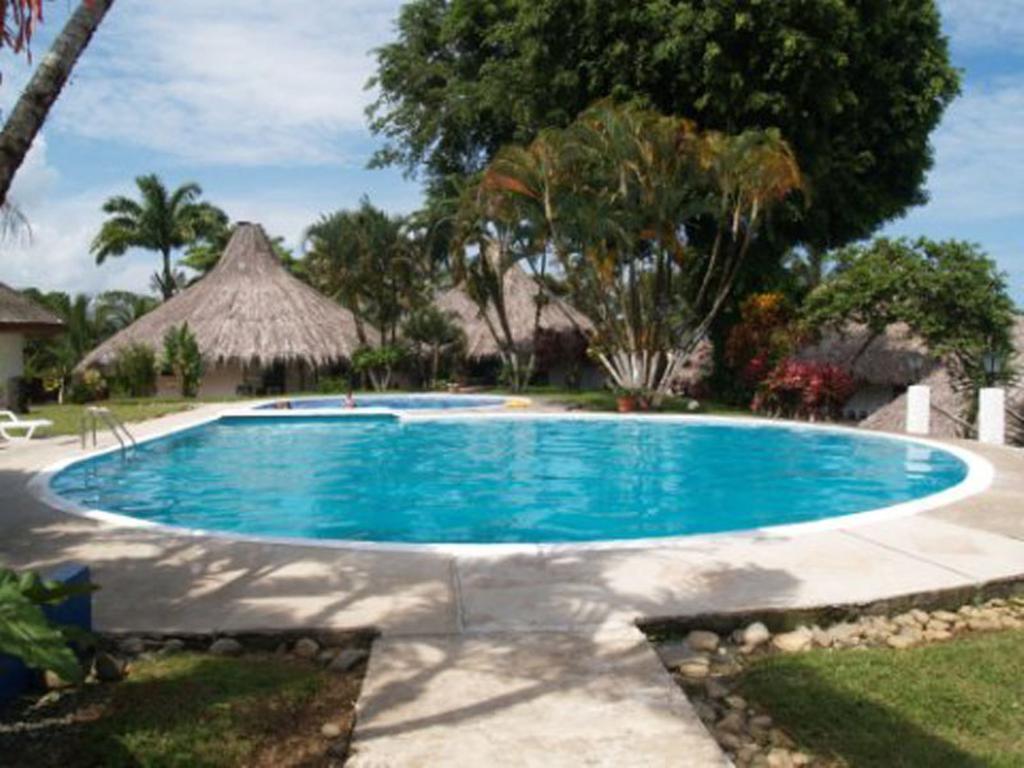 Hotel Maribu Caribe Puerto Limon Exterior photo
